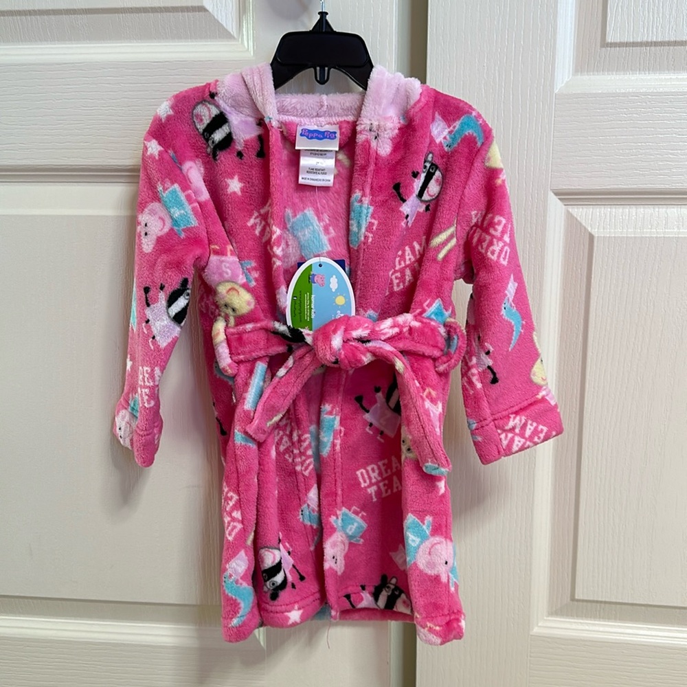 NWT Peppa Pig robe - 2T